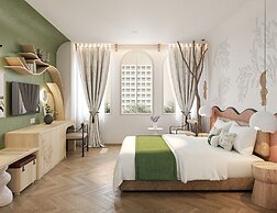 Me Saigon Boutique Hotel