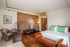 Nita By Vo Luxury Hotel