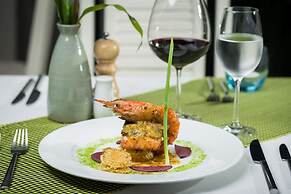 Nita By Vo Luxury Hotel