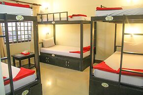 Tropical Breeze Guesthouse