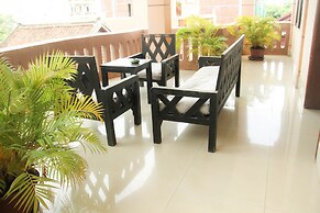 Tropical Breeze Guesthouse