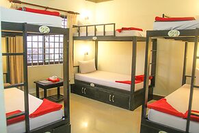 Tropical Breeze Guesthouse