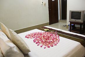 Tropical Breeze Guesthouse