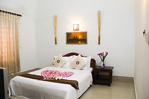 Tropical Breeze Guesthouse