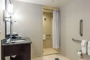 Embassy Suites Newark Airport