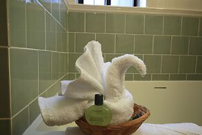 Radio City Apartments