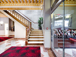 Radio City Apartments