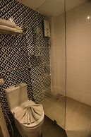 Victoria Nimman Hotel
