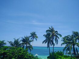 Aissatou Beach Resort