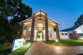 Gooderson Monks Cowl Golf Resort