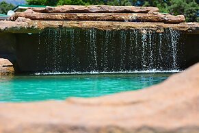 Gooderson Monks Cowl Golf Resort