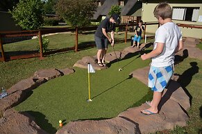 Gooderson Monks Cowl Golf Resort