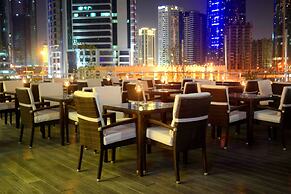 Magnum Hotel & Suites West Bay