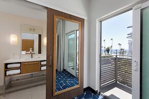 SpringHill Suites by Marriott Oceanside Beach
