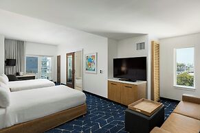 SpringHill Suites by Marriott Oceanside Beach