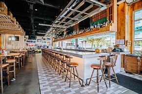 SpringHill Suites by Marriott Oceanside Beach