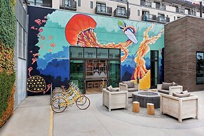 SpringHill Suites by Marriott Oceanside Beach