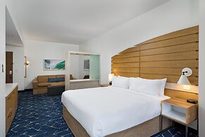 SpringHill Suites by Marriott Oceanside Beach