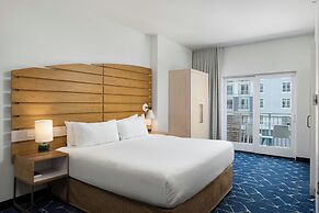 SpringHill Suites by Marriott Oceanside Beach