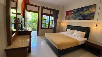 Sandat Hotel Legian