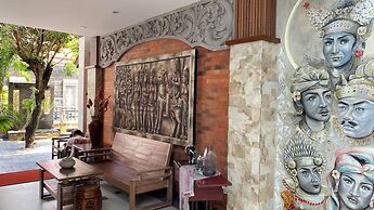 Sandat Hotel Legian