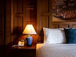 Baan U Sabai Boutique House