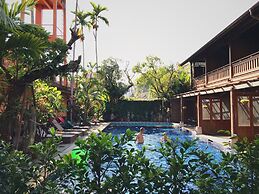 Baan U Sabai Boutique House