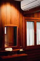 Baan U Sabai Boutique House