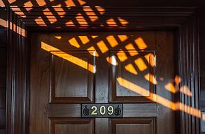 Baan U Sabai Boutique House