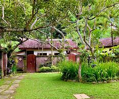 Rumah Boedi Private Residence Villa