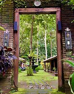 Rumah Boedi Private Residence Villa