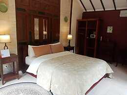 Rumah Boedi Private Residence Villa