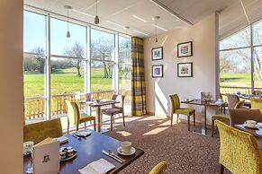 Sandford Springs Hotel & Golf Club