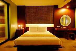 Long Beach Garden Hotel and Pavilions