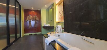 Long Beach Garden Hotel and Pavilions