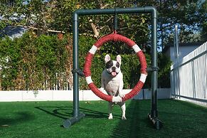Long Beach Garden Hotel and Pavilions