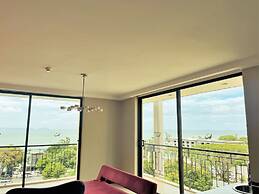 Long Beach Garden Hotel and Pavilions