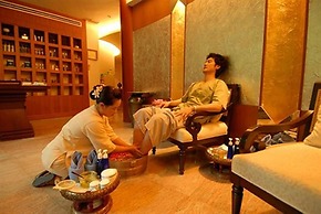 Long Beach Garden Hotel and Pavilions