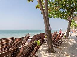 Long Beach Garden Hotel and Pavilions