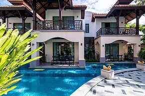 Long Beach Garden Hotel and Pavilions