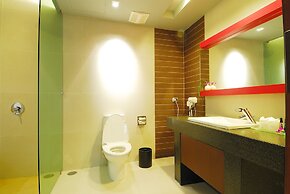 Long Beach Garden Hotel and Pavilions