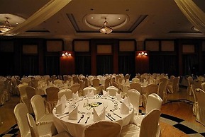 Long Beach Garden Hotel and Pavilions