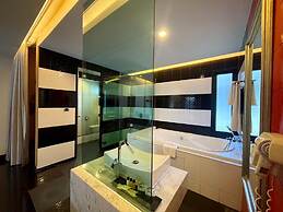 Long Beach Garden Hotel and Pavilions