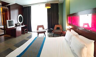 Long Beach Garden Hotel and Pavilions