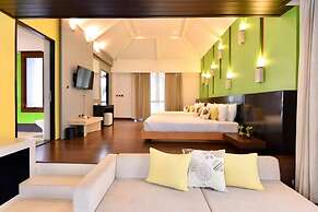 Long Beach Garden Hotel and Pavilions