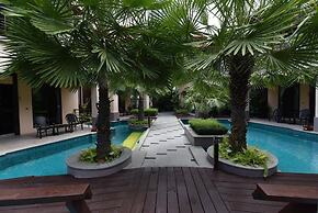 Long Beach Garden Hotel and Pavilions