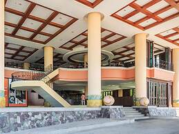 Long Beach Garden Hotel and Pavilions