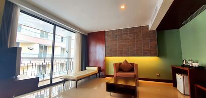 Long Beach Garden Hotel and Pavilions