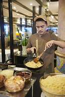 Long Beach Garden Hotel and Pavilions