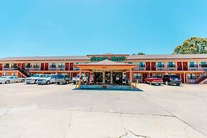 Summer Breeze Motel